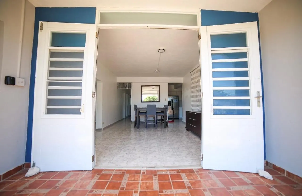 Gate 5 House Villa Aguacate
